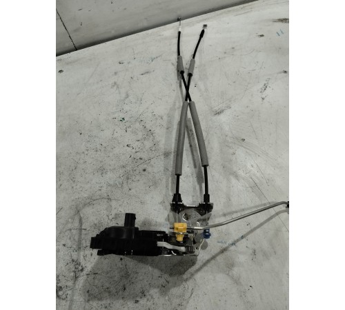 Замок двери передний правый