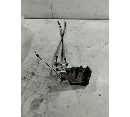 Замок двери передний правый