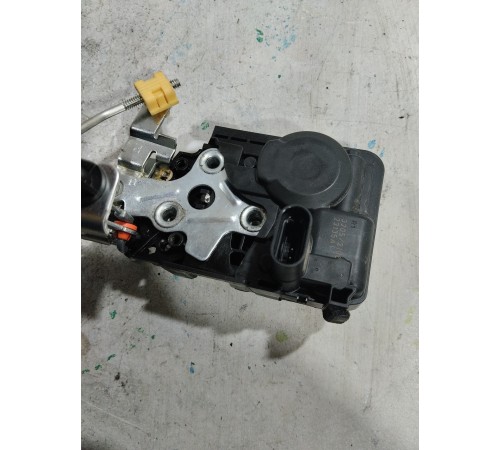 Замок двери передний правый