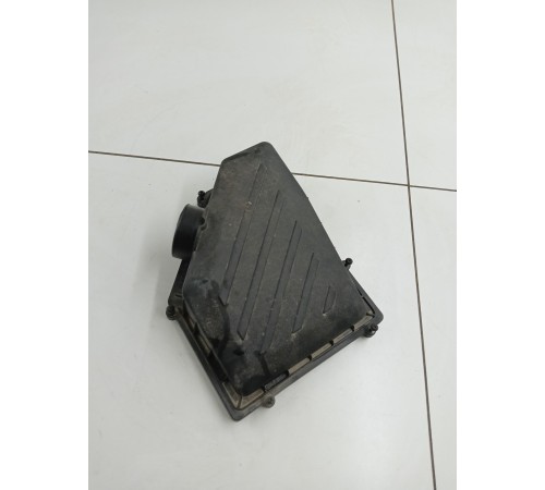 Верхняя часть воздушного фильтра