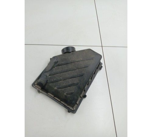 Верхняя часть воздушного фильтра