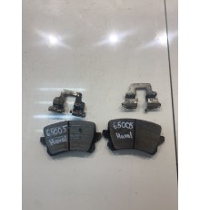Тормозные колодки (задние)