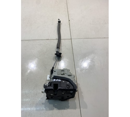 Замок двери (задний, правый)