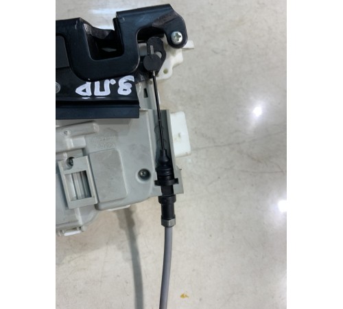 Замок двери (задний, правый)