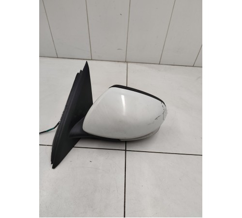 Зеркало заднего вида левое