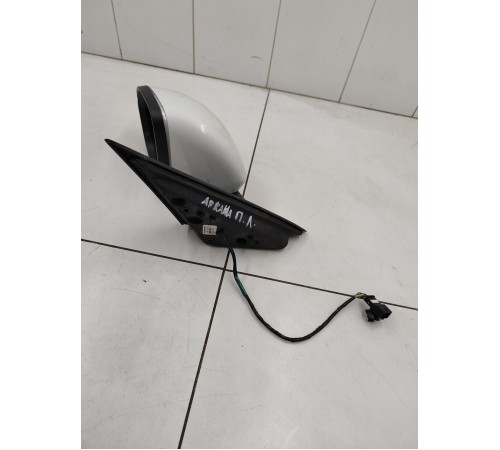 Зеркало заднего вида левое