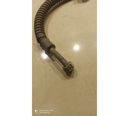 Тормозной шланг(передний левый)