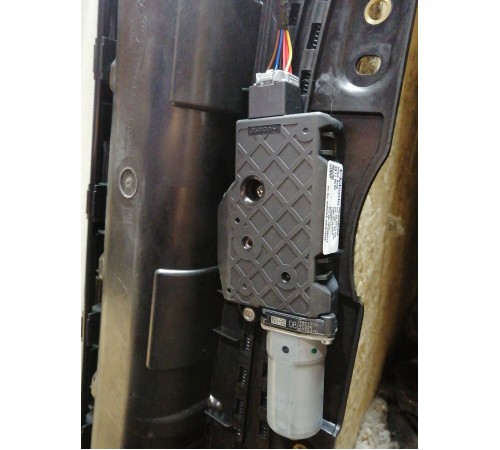 Моторчик люка