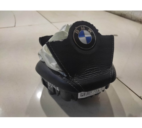 Подушка безопасности водителя