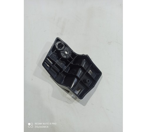 Крепеж(крепление) задний левый