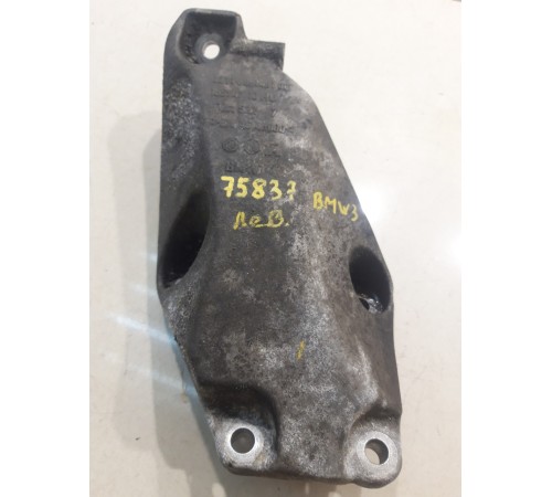 Кронштейн двигателя(левый)