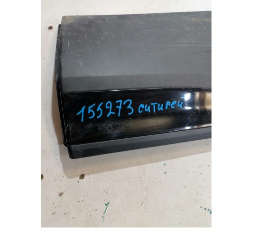 Накладка двери задняя правая нижняя