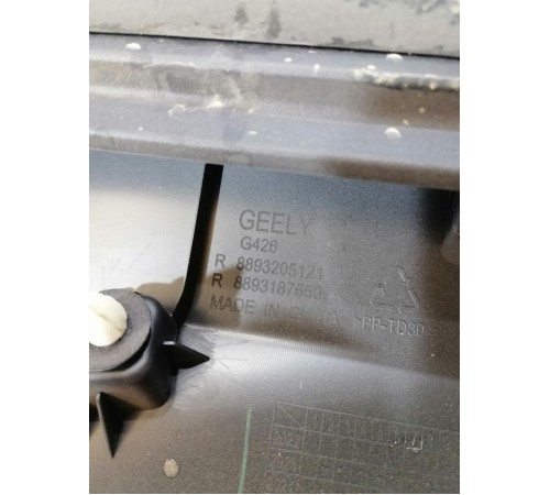 Накладка двери задняя правая нижняя