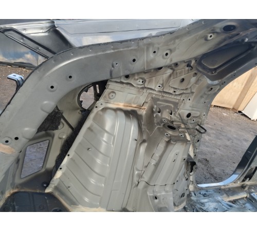 Крыло заднее левое