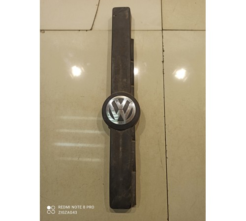 Накладка двигателя декоративная