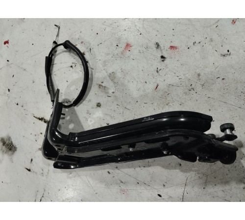 Механизм (ролик) привода сдвижной двери правый