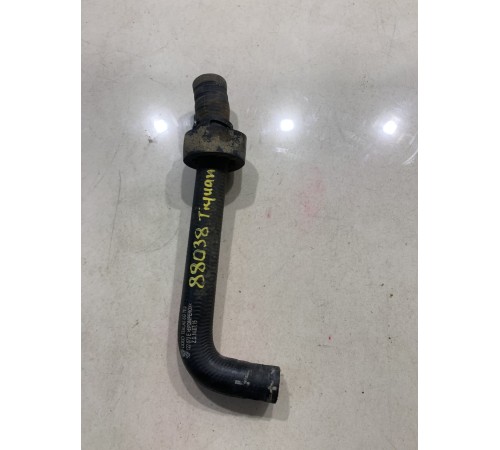 Патрубок системы охлаждения