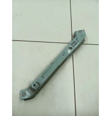 Кронштейн передней панели правый