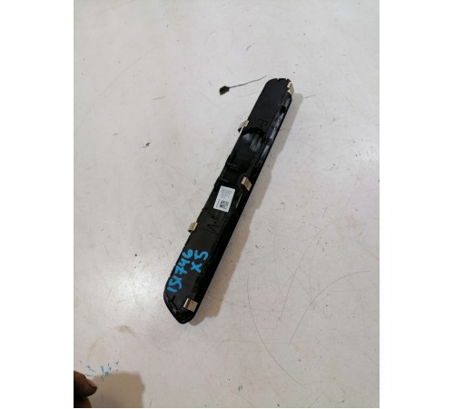 Блок кнопок управления мультимедиа