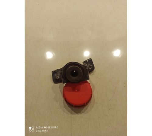 Кронштейн радиатора(верхний левый)