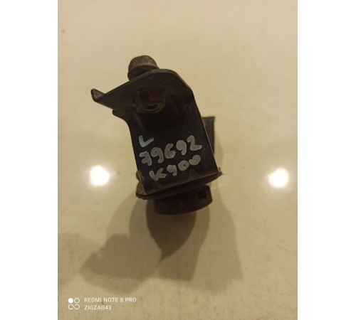 Кронштейн радиатора(верхний левый)