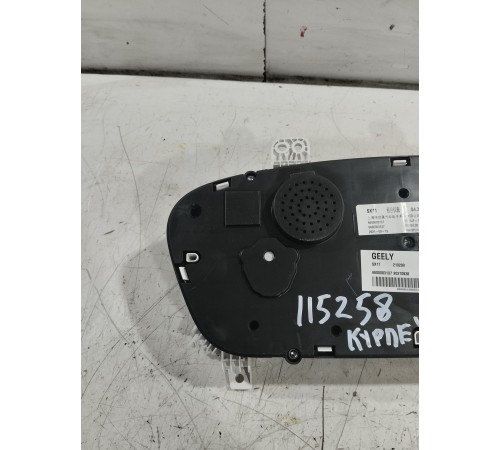 Панель приборов