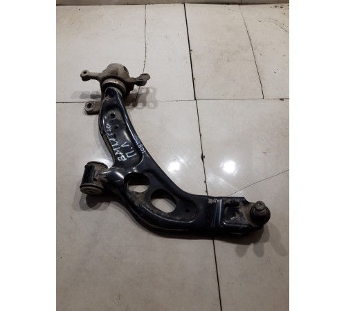 Рычаг подвески(передний левый нижний)