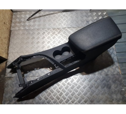 Консоль центральная