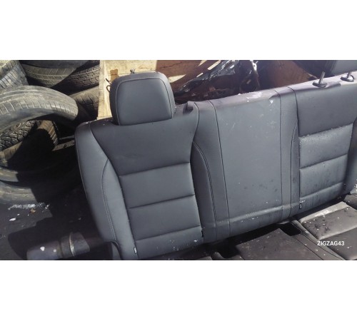 Задний ряд сидений