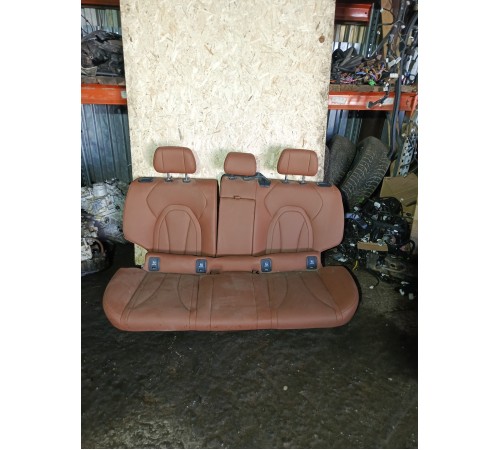 Задний ряд сидений