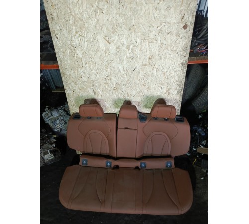 Задний ряд сидений