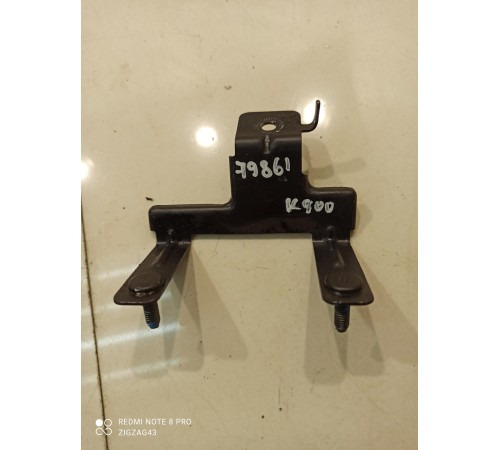 Кронштейн салона