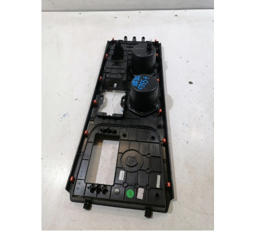 Накладка центральной консоли верхняя