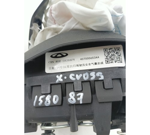 Подушка безопасности водителя