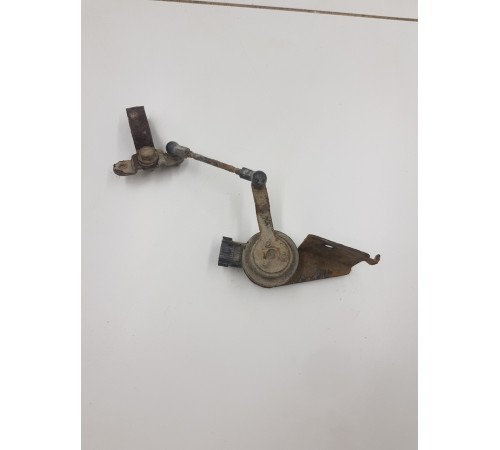 Датчик высоты дорожного просвета задний левый