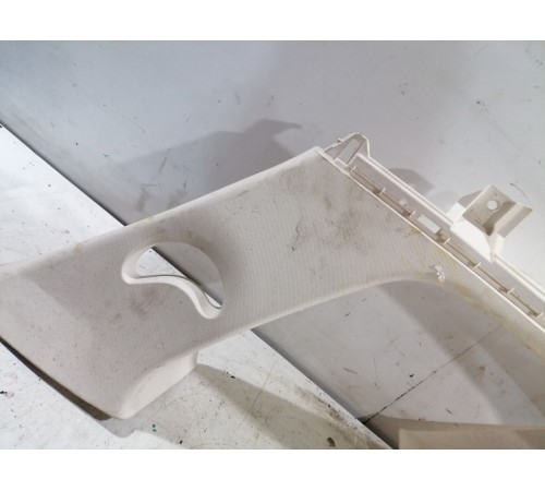 Обшивка стойки задняя левая