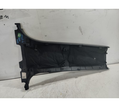 Обшивка центральной стойки левая нижняя