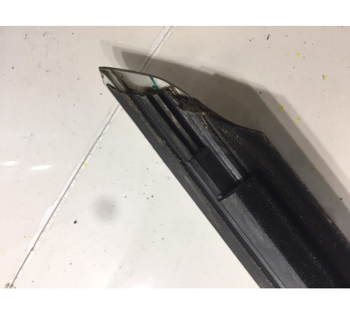 Молдинг двери(задний,левый)