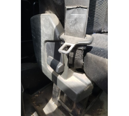 Сиденье правое (складное)