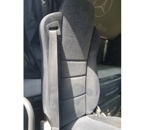 Сиденье правое (складное)