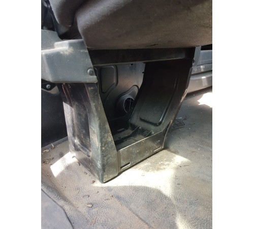 Сиденье правое (складное)