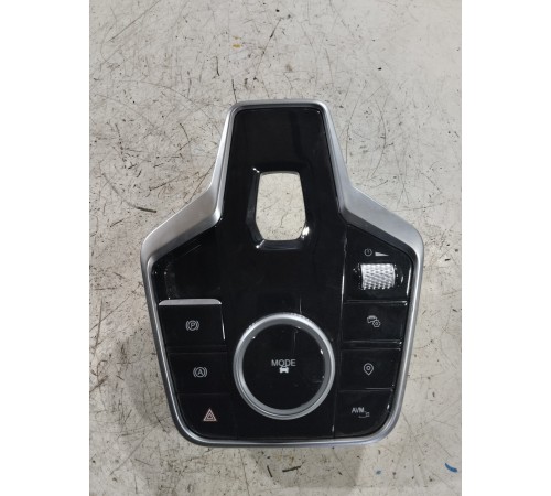 Блок кнопок центральной консоли многофункциональных