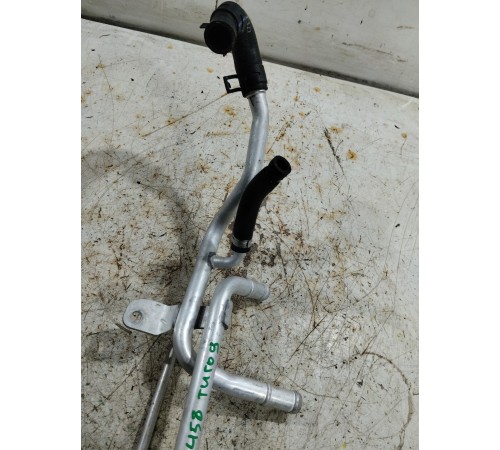 Патрубок системы охлаждения металический