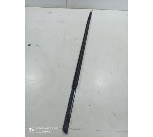 Уплотнитель стекла (задний левый наружный)