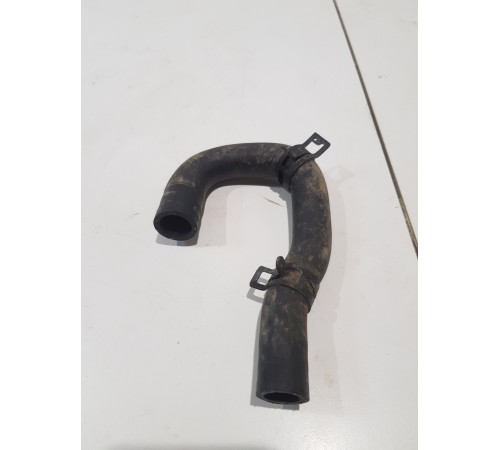 Патрубок системы охлаждения