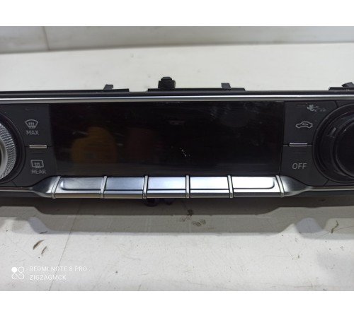 Блок управления климатом(передний)