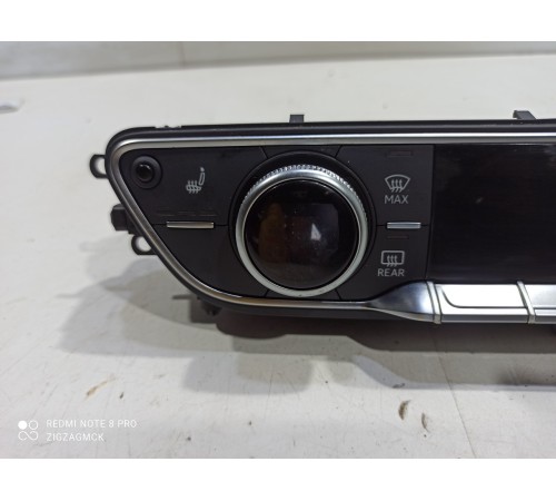 Блок управления климатом(передний)