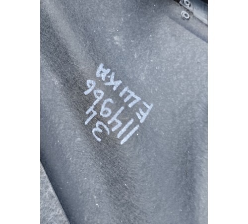 Обшивка багажника левая