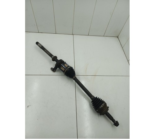 Привод передний правый