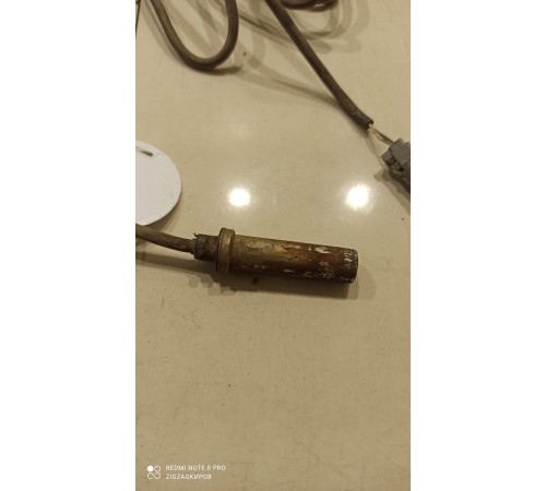 Датчик abs (задний левый)